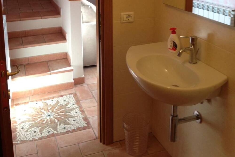 Photo of Bathroom in Masero