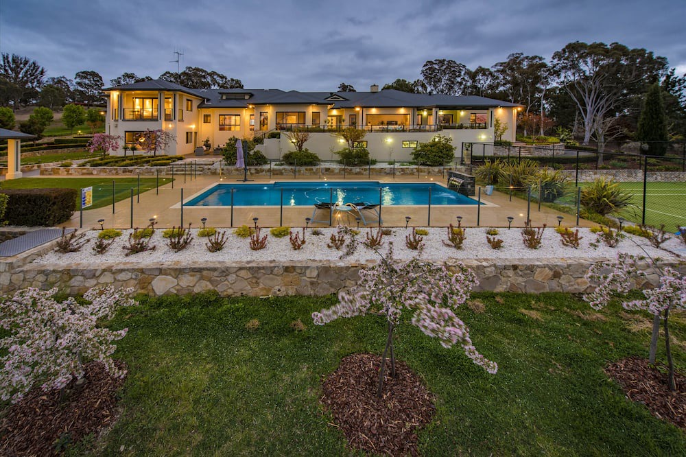 Photo of Outdoor in Sutton