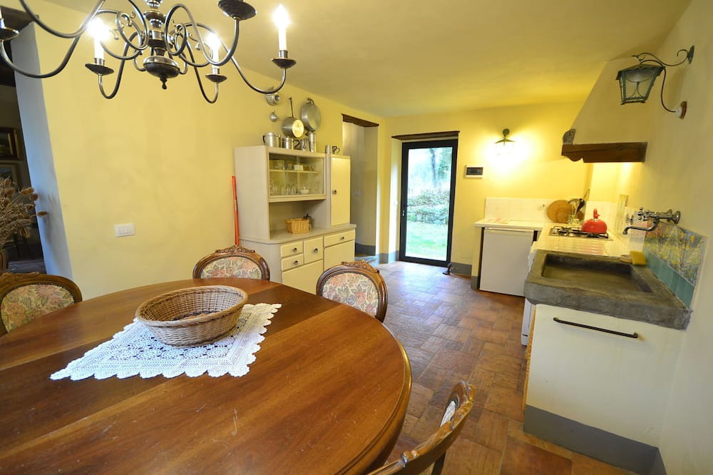 Photo of Livingroom in San Godenzo