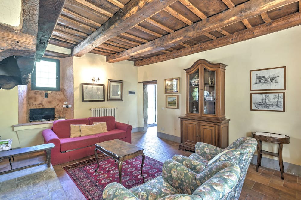 Photo of Livingroom in San Godenzo