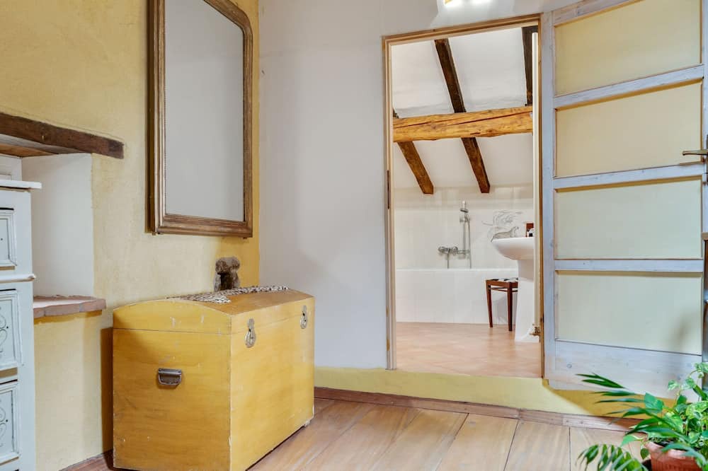 Photo of Bathroom in Rocca Malatina
