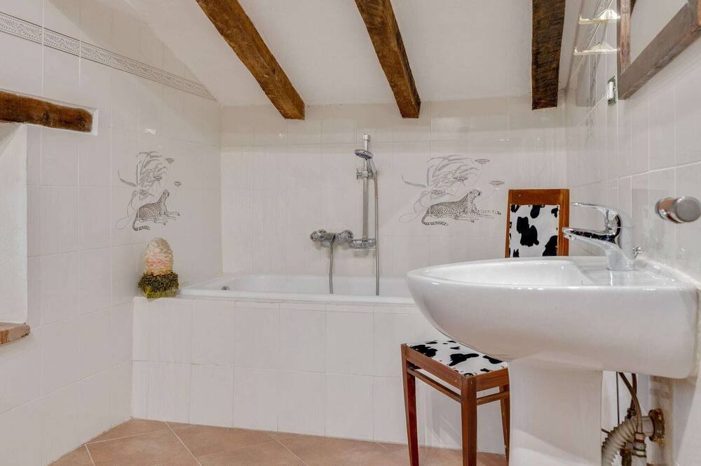Photo of Bathroom in Rocca Malatina