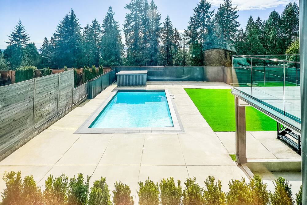 Photo of Bedroom in Hollyburn