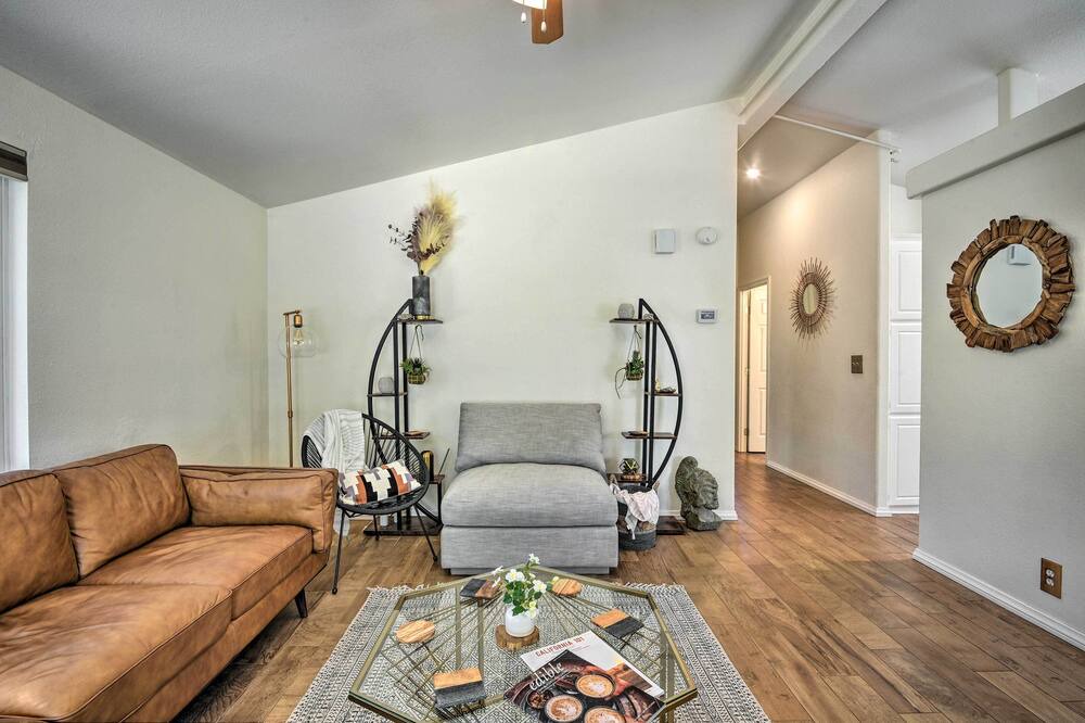Photo of Livingroom in Ventura County