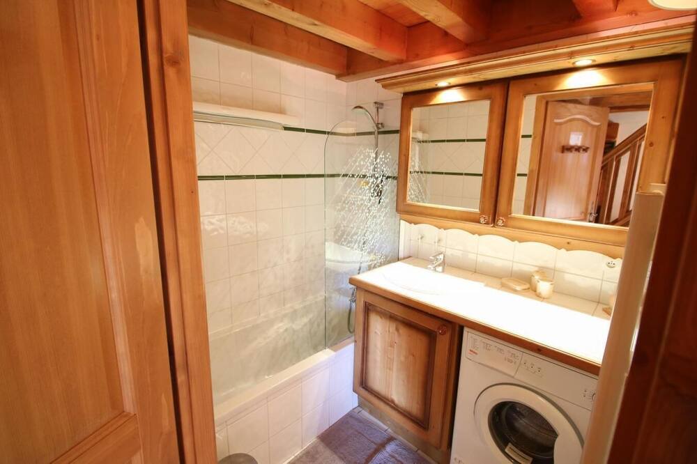 Photo of Bathroom in Bisanne 1500