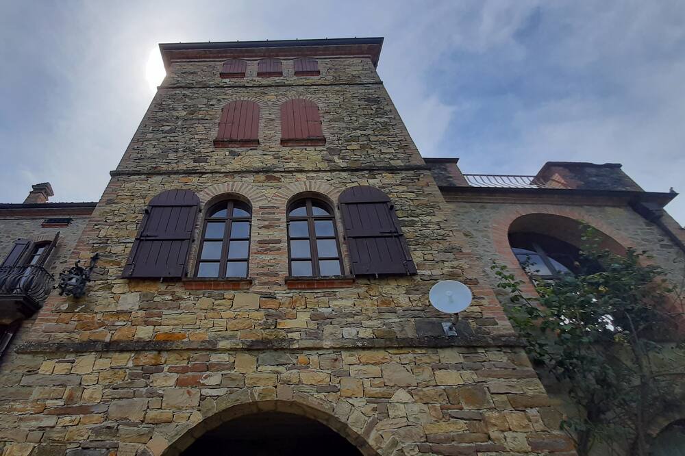 Photo of Outdoor in Gropparello