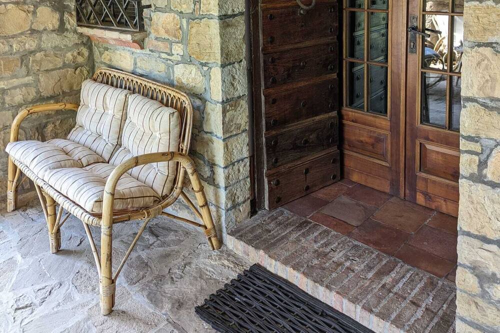 Photo of Patio Balcony in Gropparello