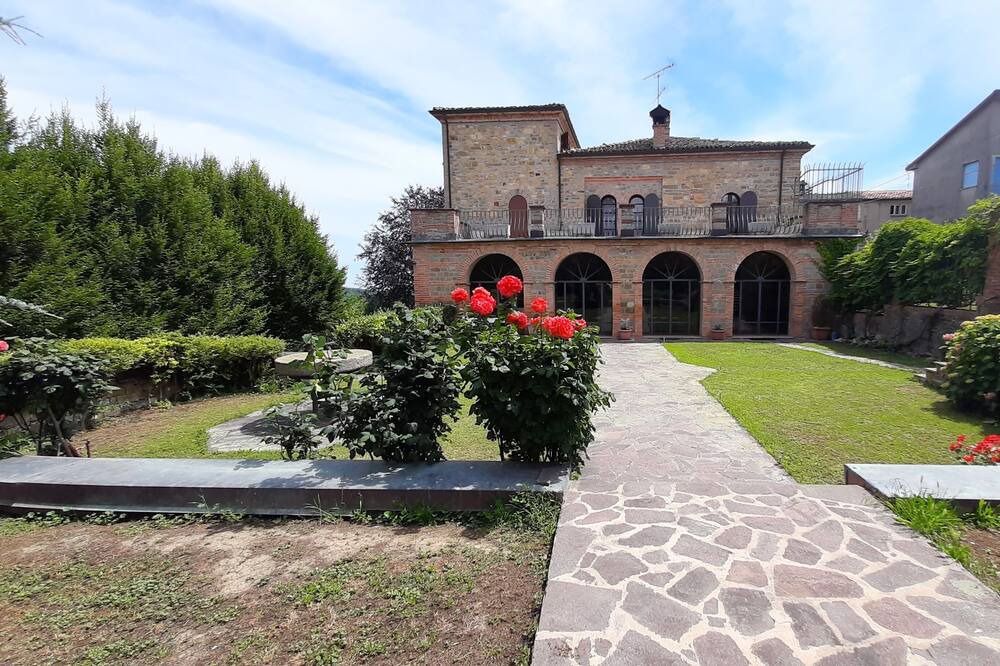 Photo of Outdoor in Gropparello