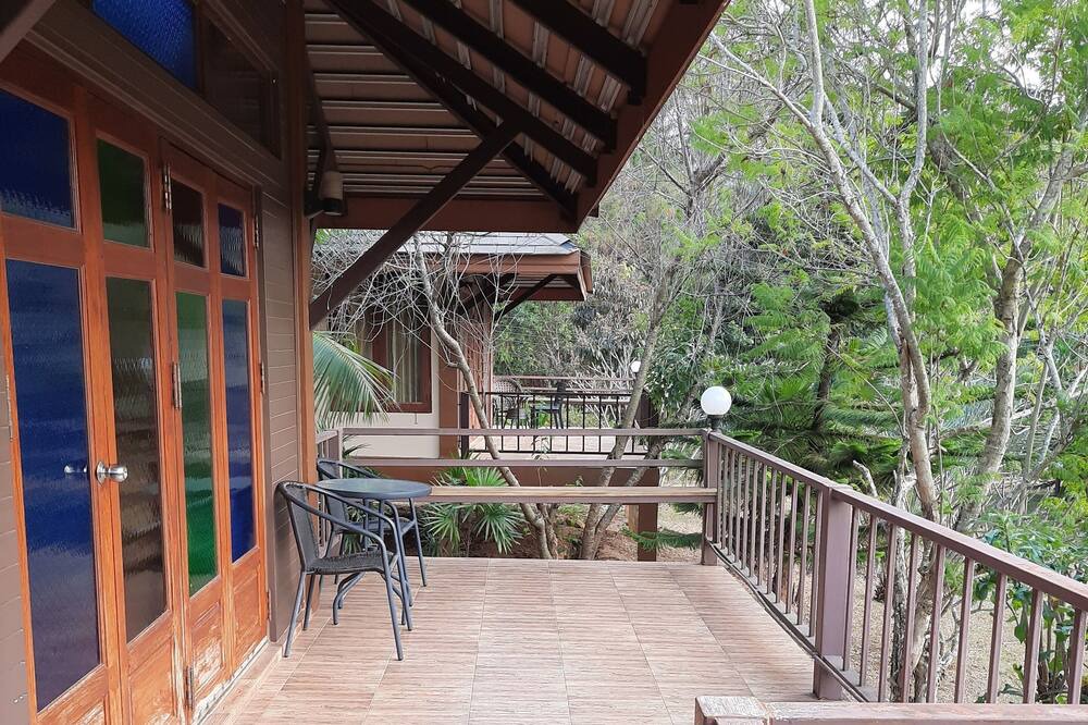 Photo of Patio Balcony in Tha Li