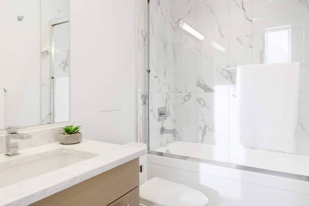 Photo of Bathroom in Burnaby