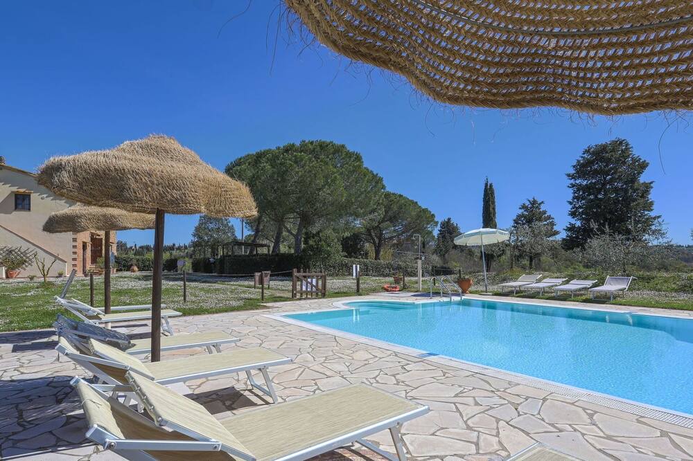 Photo of Outdoor in Sughera