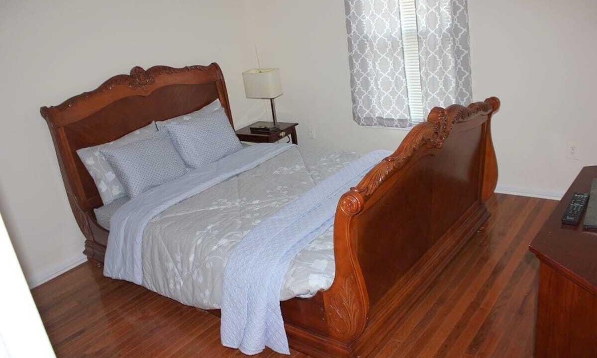 Photo of Bedroom in Fairland