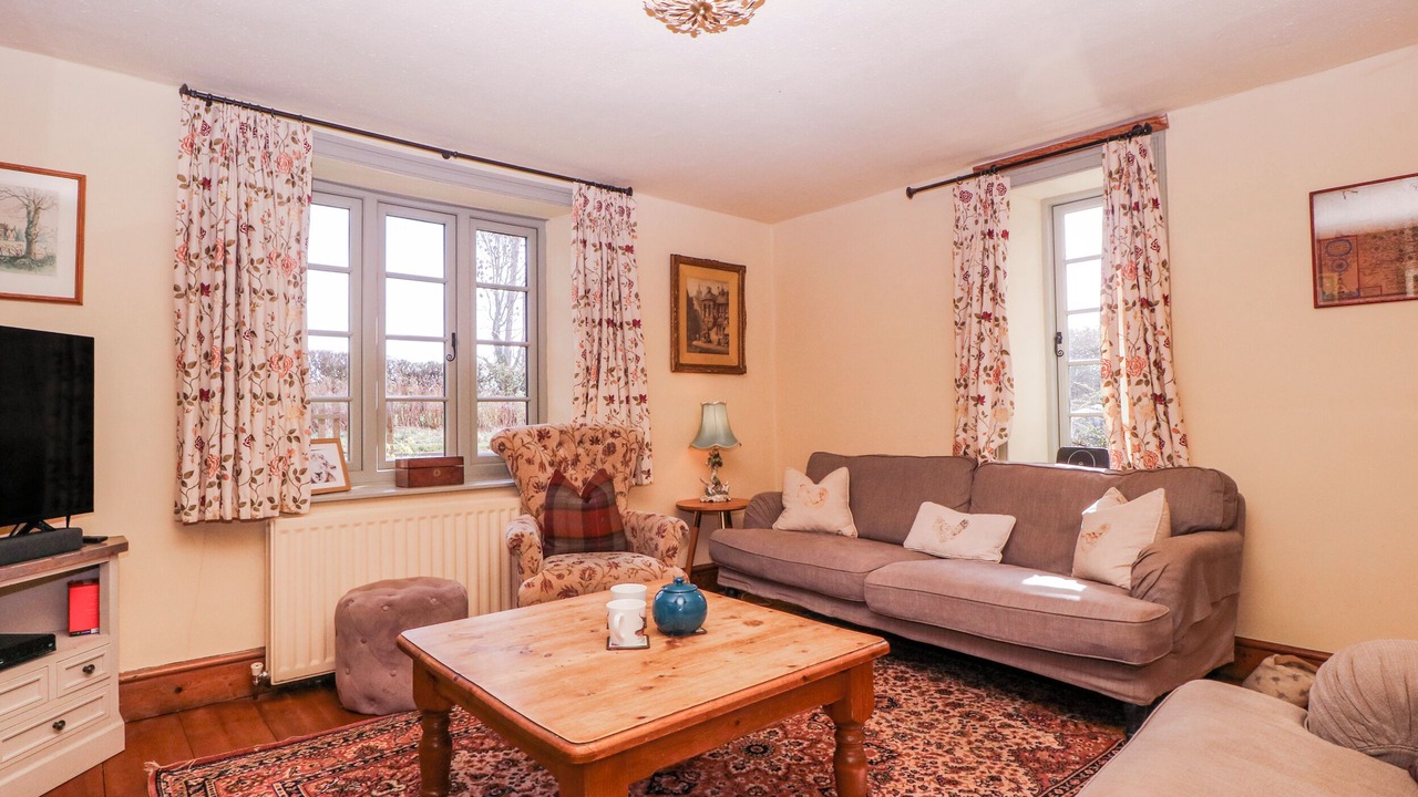 Photo of Livingroom in Paxford