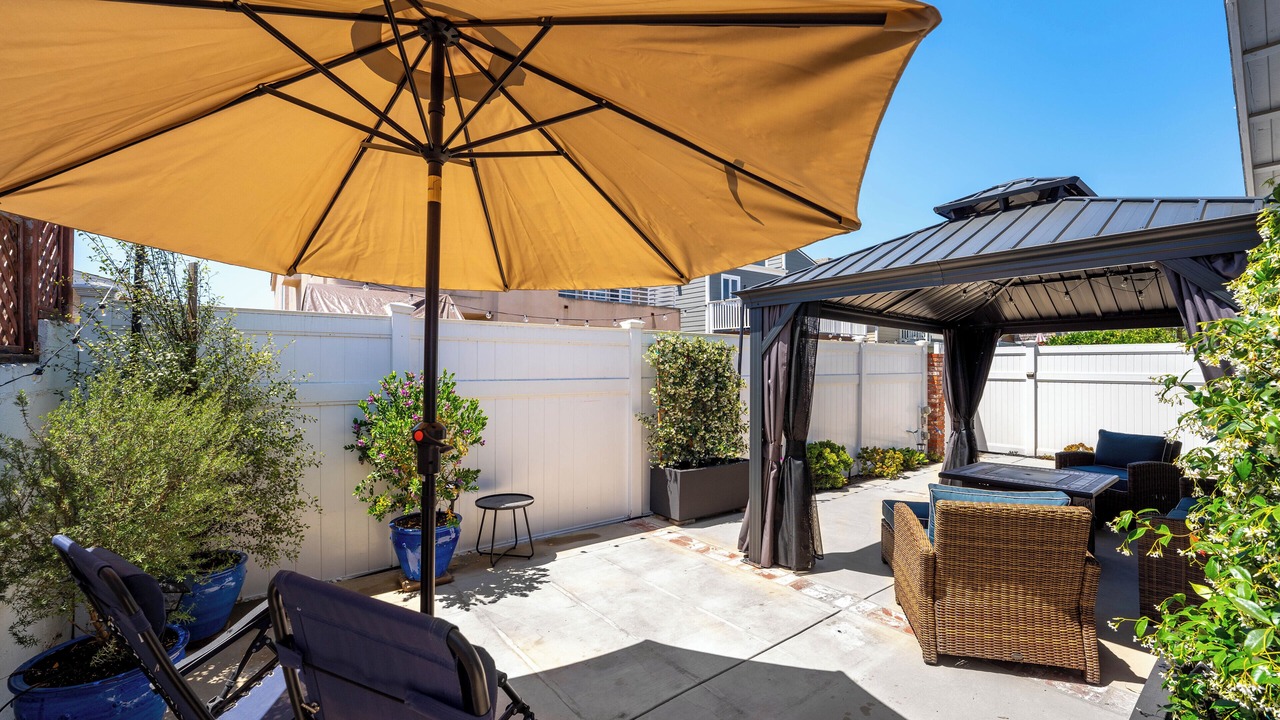 Photo of Patio Balcony in Oxnard Shores
