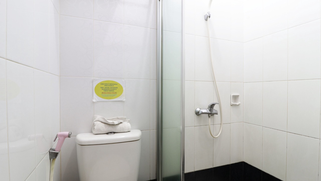 Photo of Bathroom in Ciputat