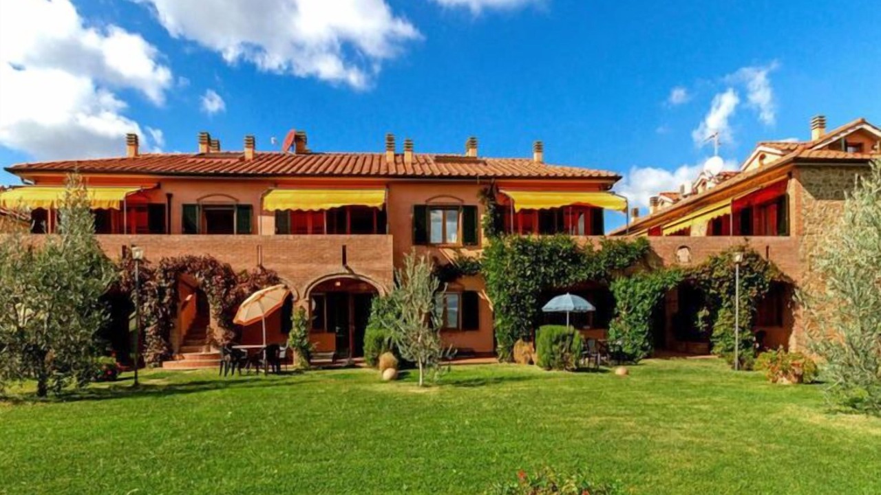 Photo of Outdoor in Sughera