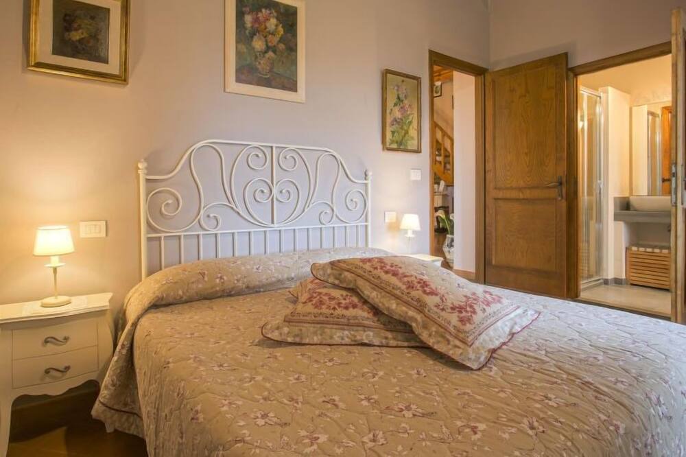 Photo of Bedroom in Montegrossi