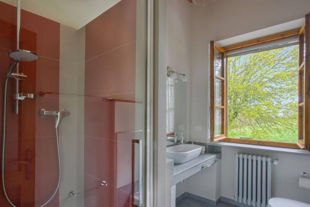 Photo of Bathroom in Montegrossi