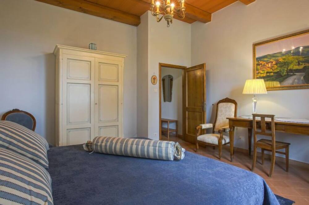 Photo of Bedroom in Montegrossi