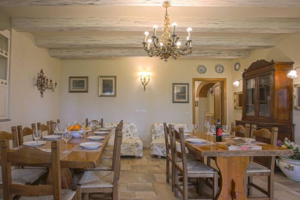 Photo of Kitchen in Montegrossi