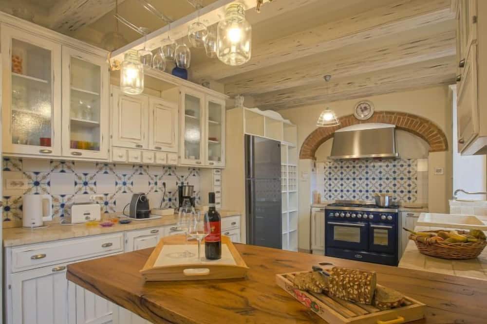 Photo of Kitchen in Montegrossi