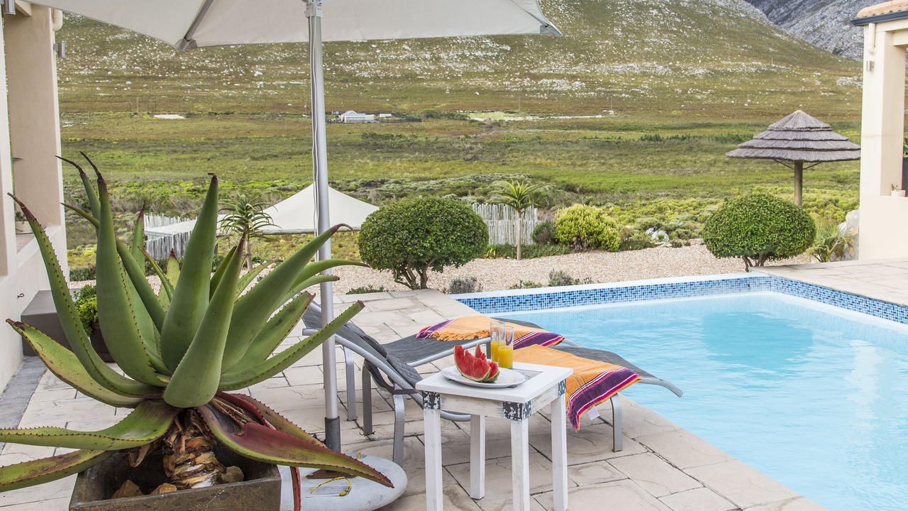 Photo of Outdoor in Pringle Bay