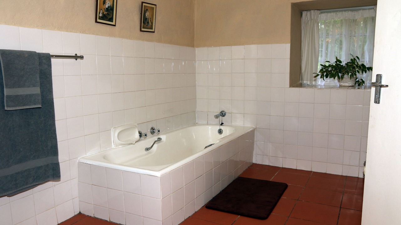 Photo of Bathroom in Krugersdorp