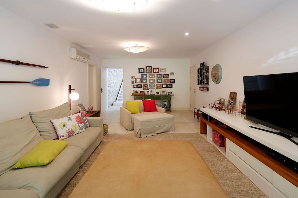 Photo of Bedroom in Portogalo