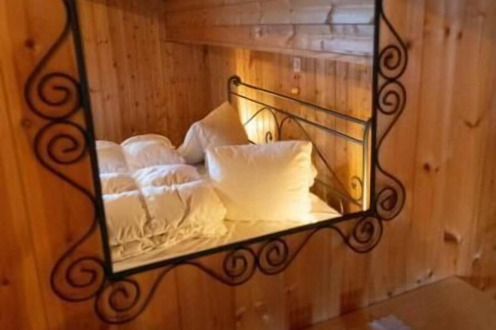 Photo of Bedroom in Poschiavo