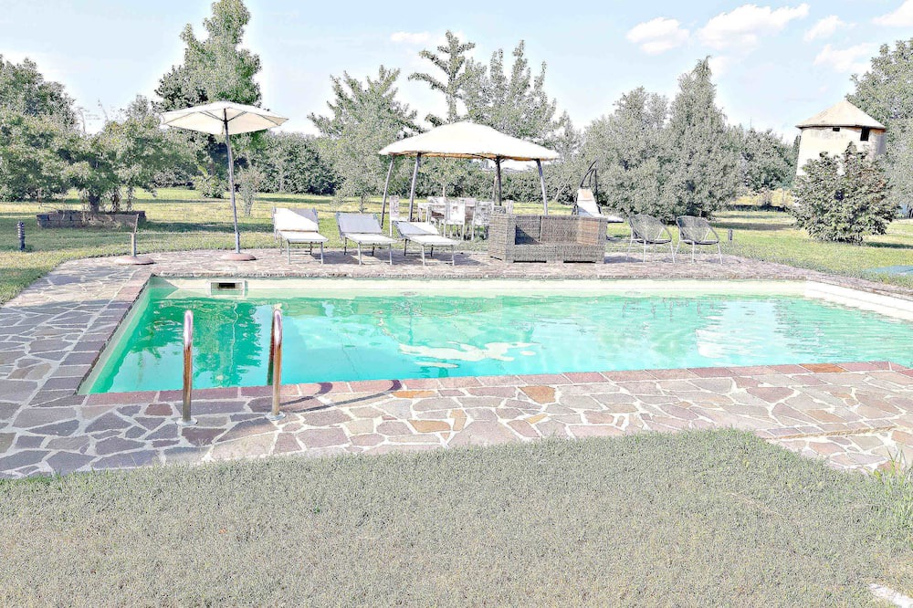 Photo of Others in Castello d'Argile