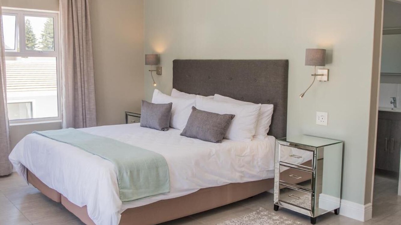 Photo of Bedroom in Hermanus