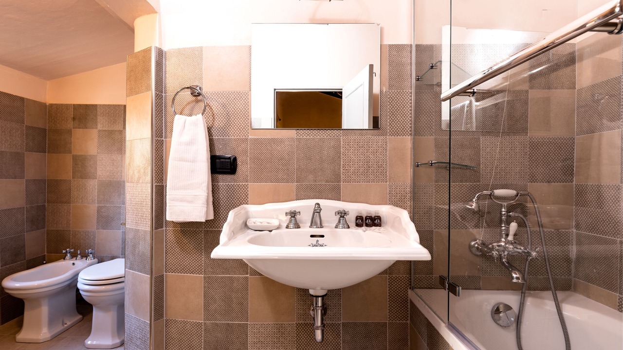 Photo of Bathroom in Santissima Annunziata