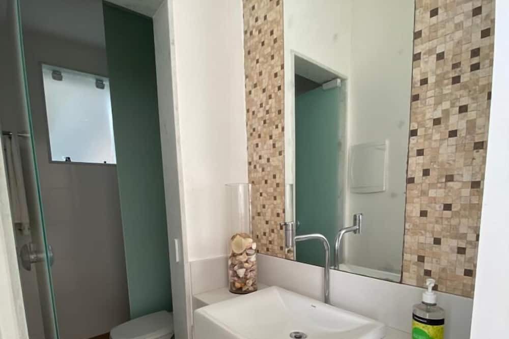 Photo of Bathroom in Mambucaba