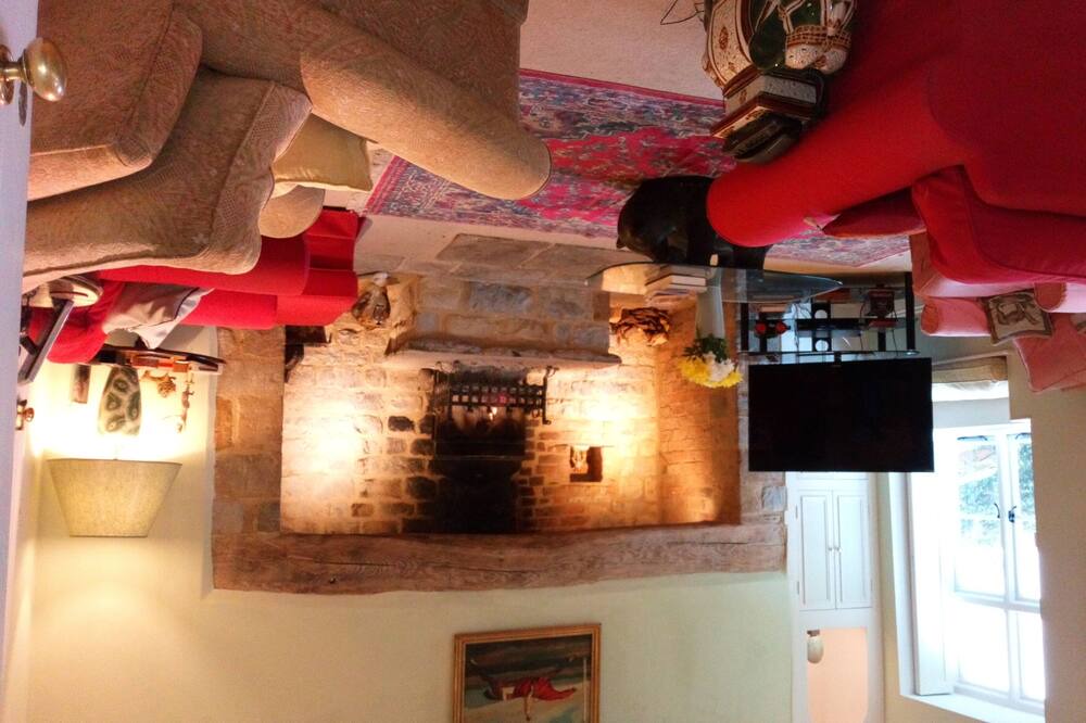 Photo of Livingroom in Shipston on Stour