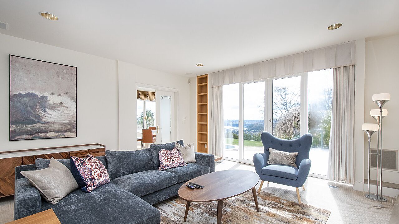 Photo of Livingroom in West Vancouver