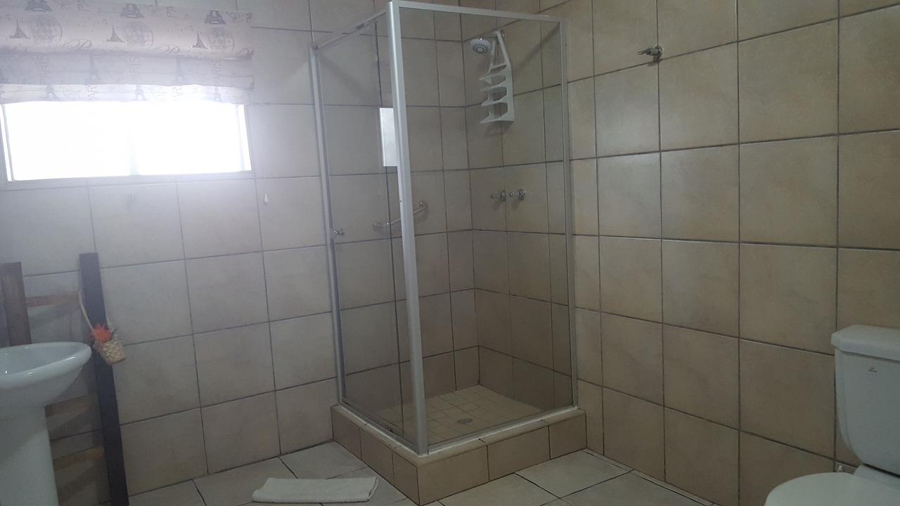 Photo of Bathroom in Krugersdorp North