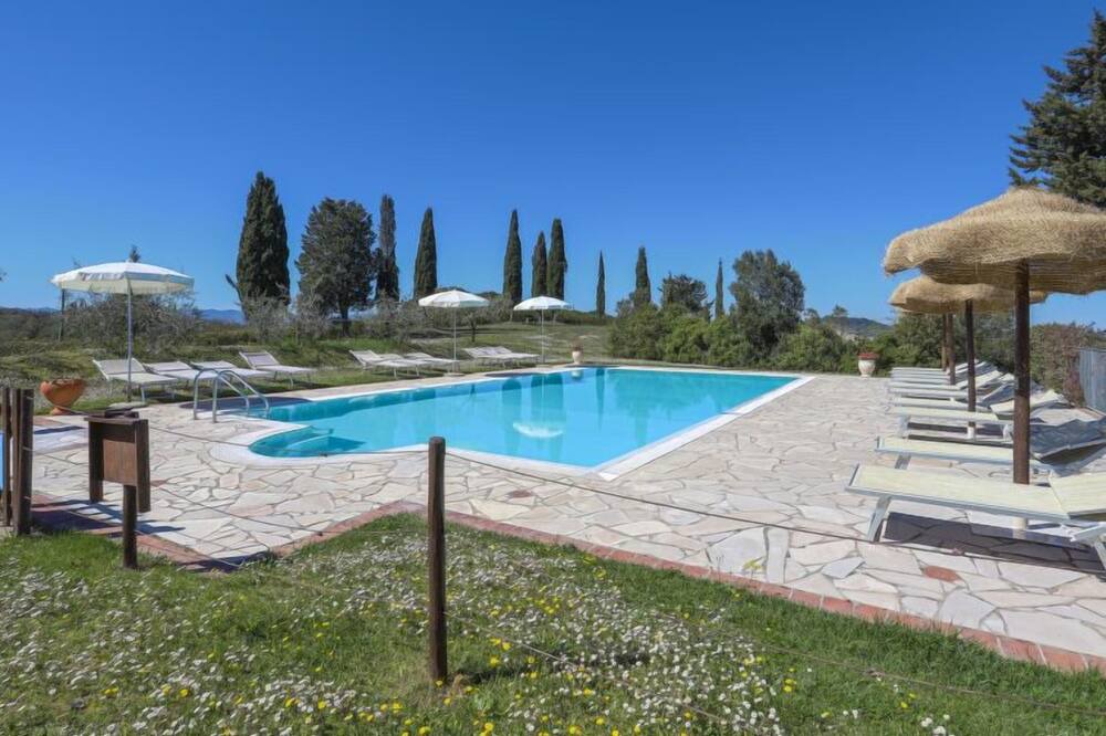 Photo of Outdoor in Sughera