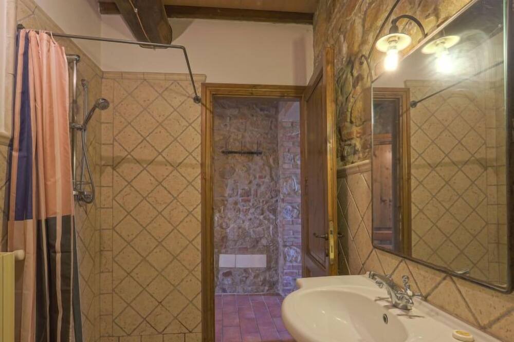 Photo of Bathroom in Sughera