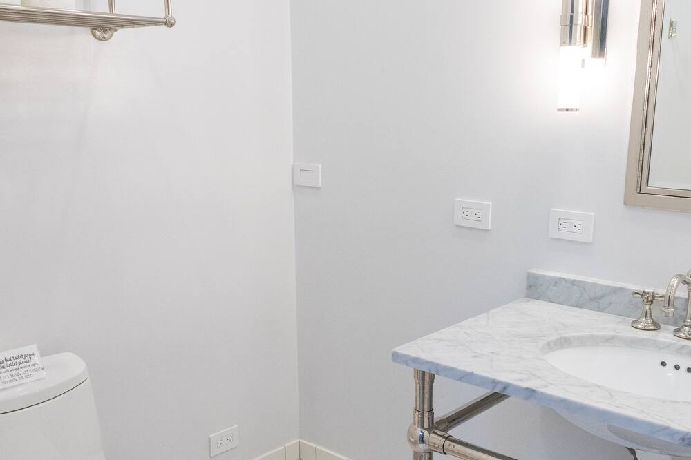 Photo of Bathroom in Topanga