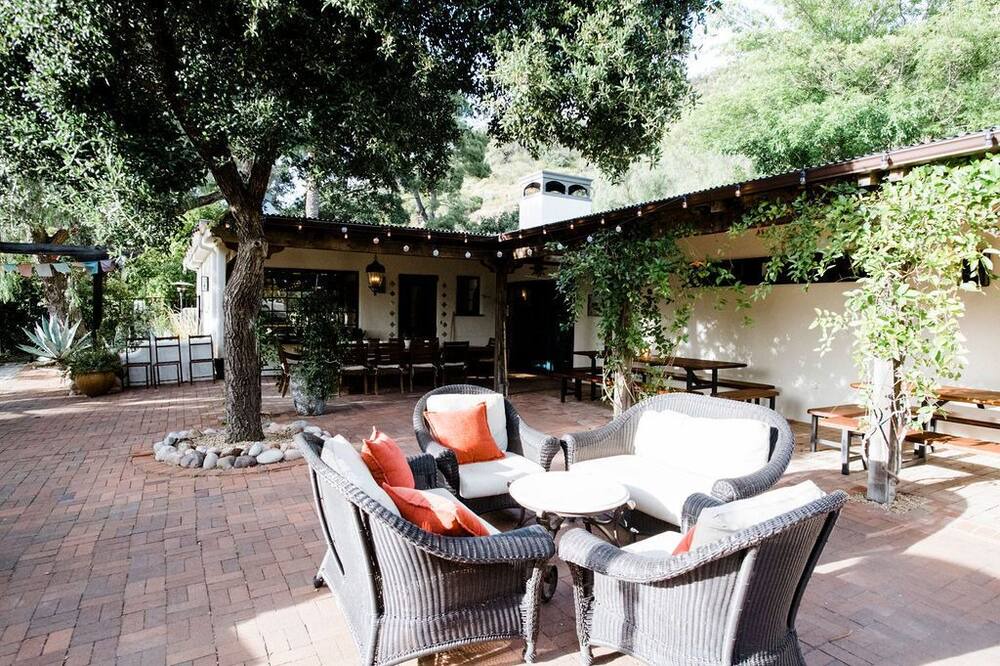 Photo of Patio Balcony in Topanga