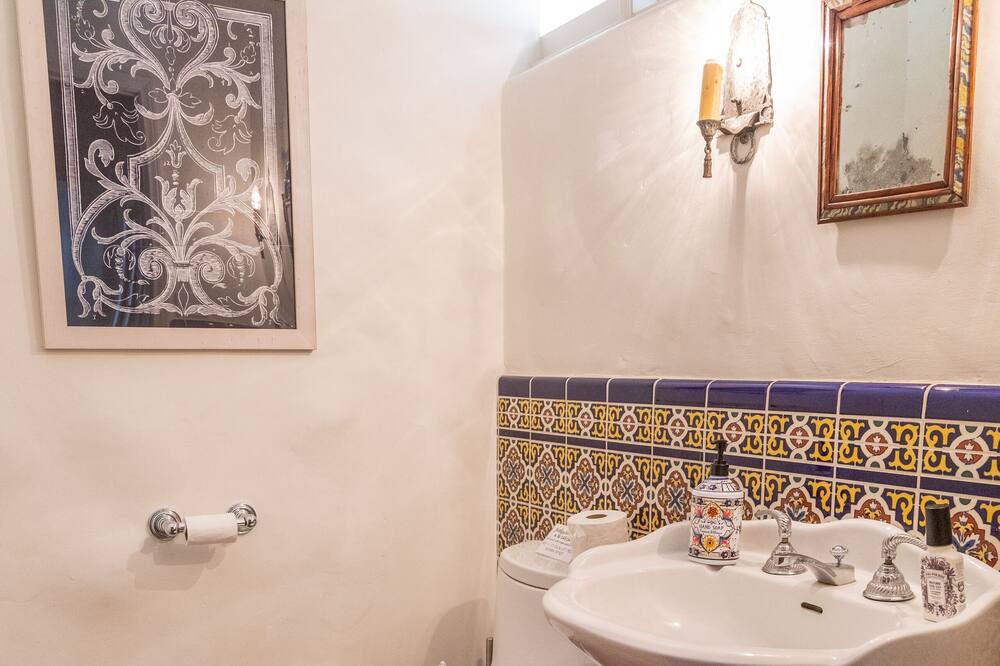 Photo of Bathroom in Topanga
