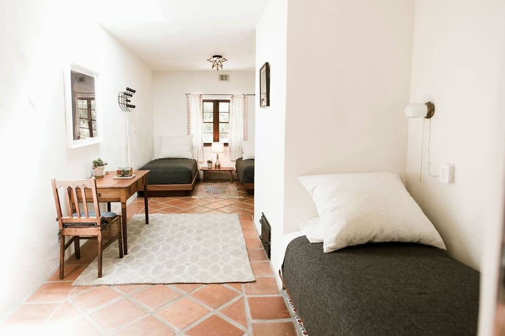 Photo of Bedroom in Topanga