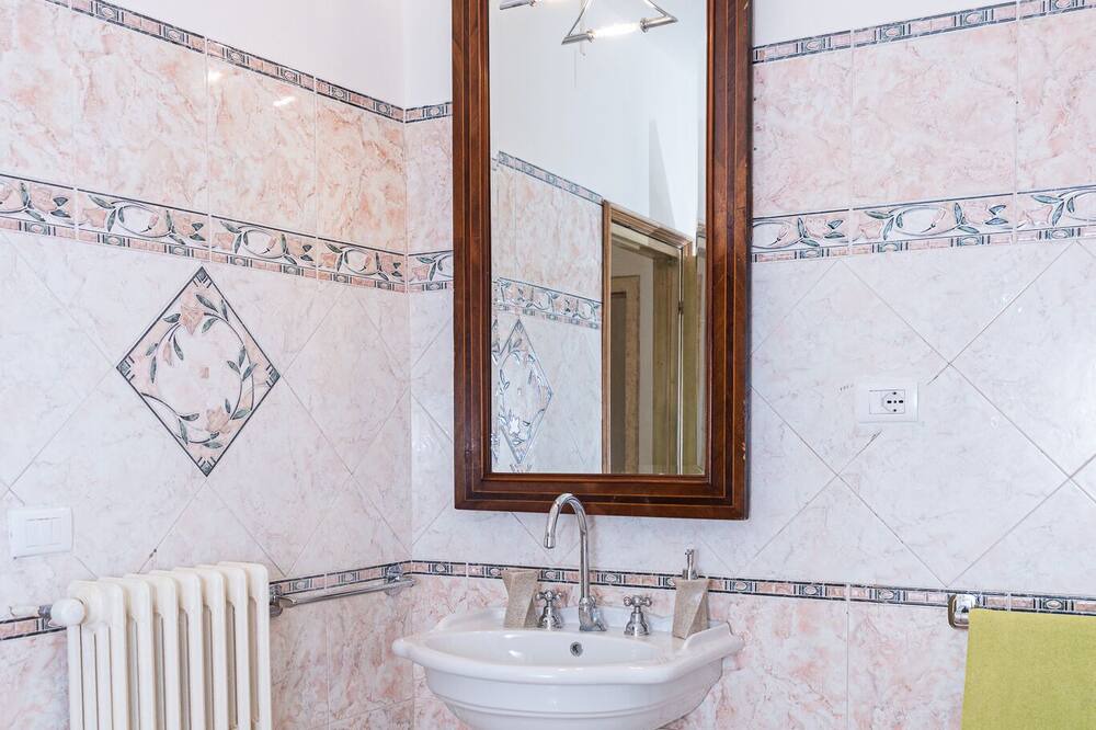 Photo of Bathroom in Montecalvoli