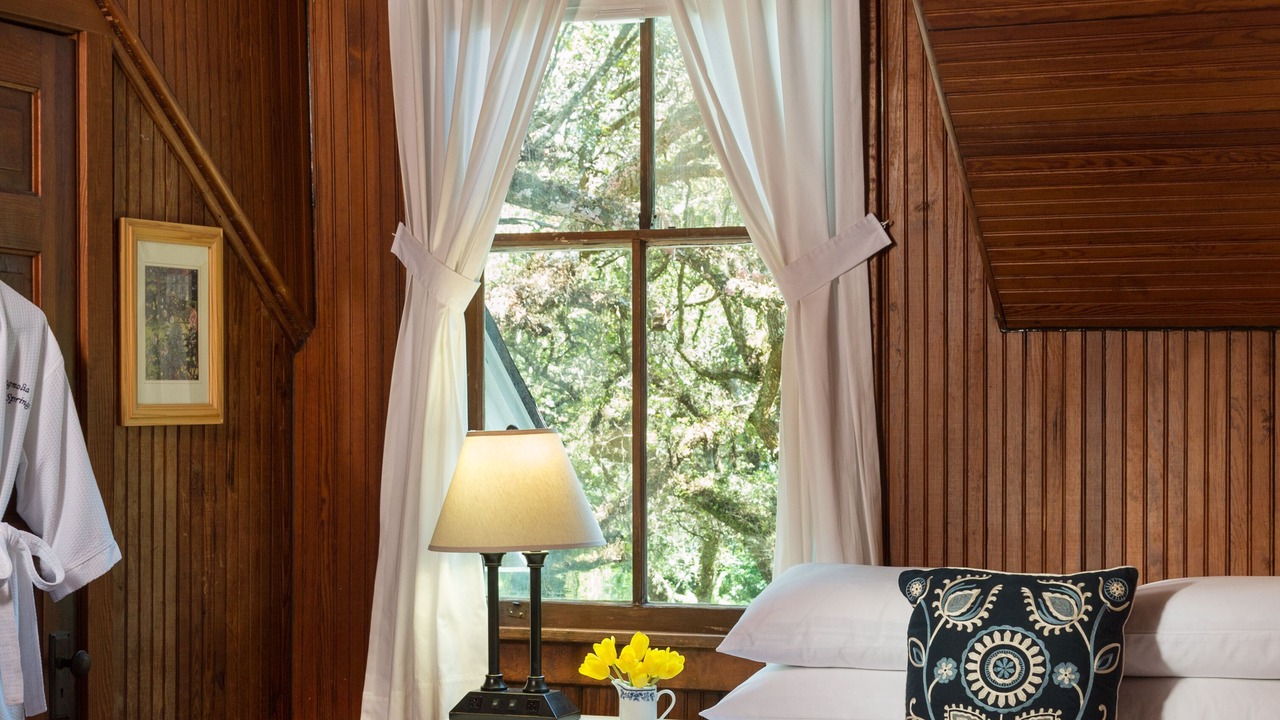 Photo of Bedroom in Magnolia Springs