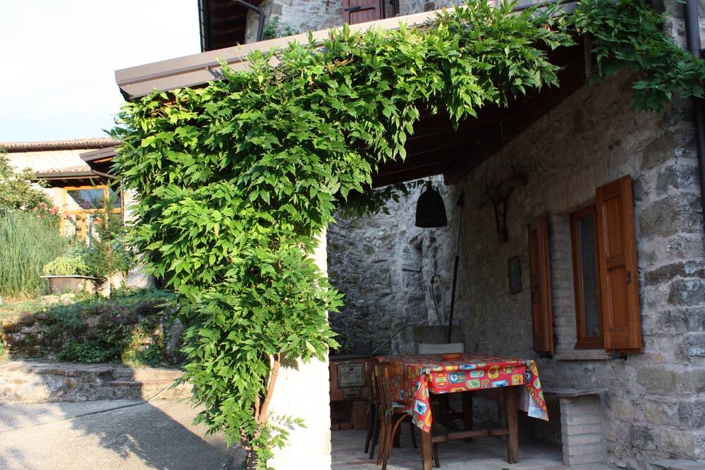 Photo of Patio Balcony in Pieve Di Trebbio