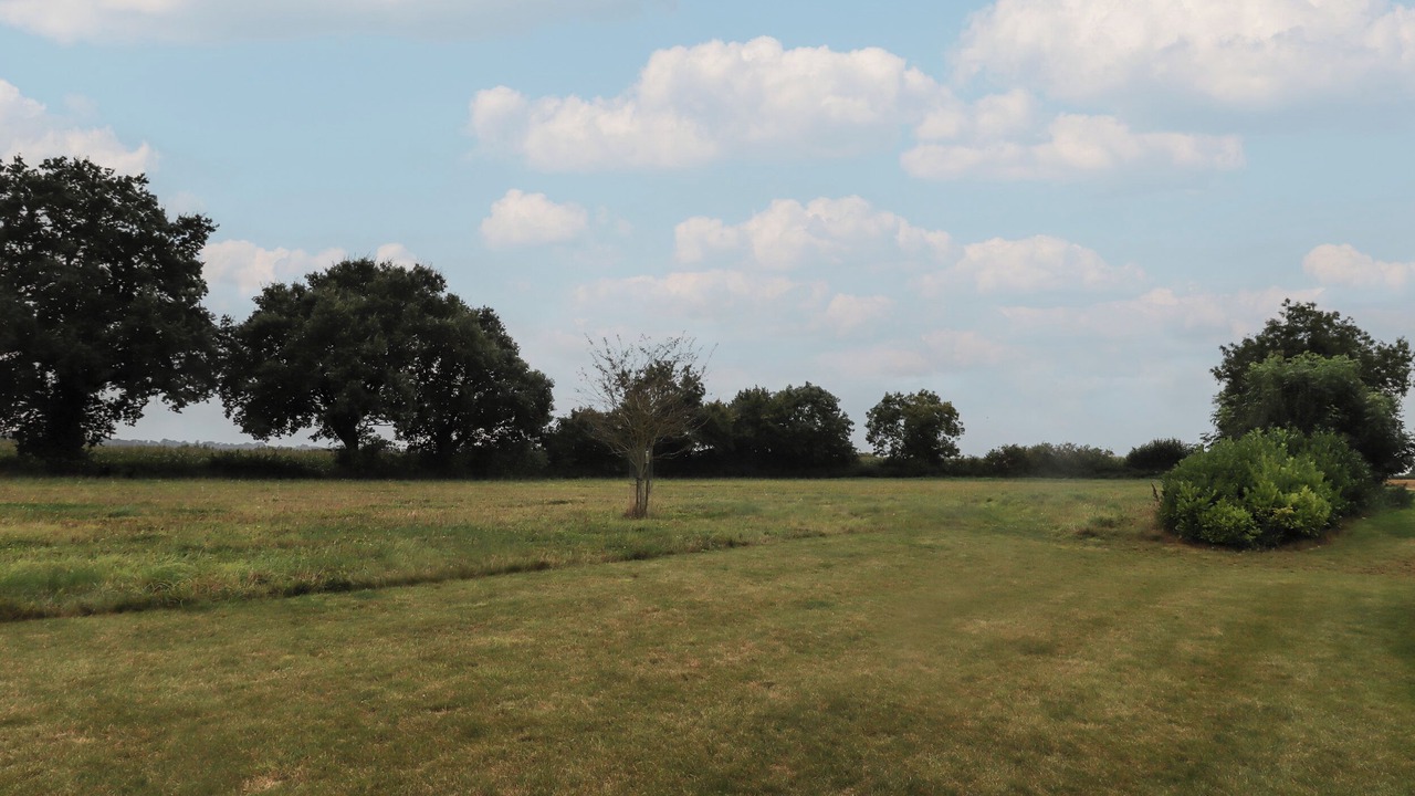 Photo of Others in Hook Norton