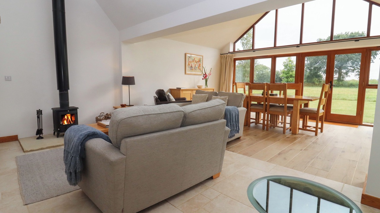 Photo of Livingroom in Hook Norton