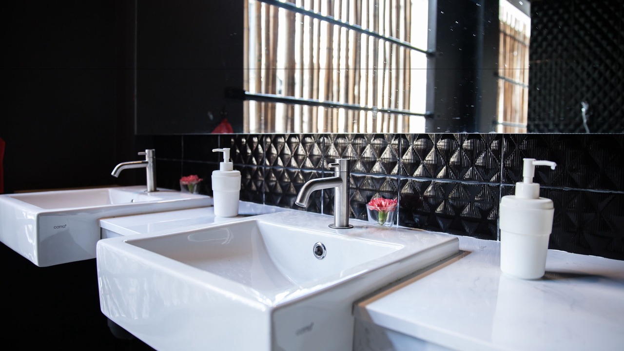 Photo of Bathroom in Embassy District