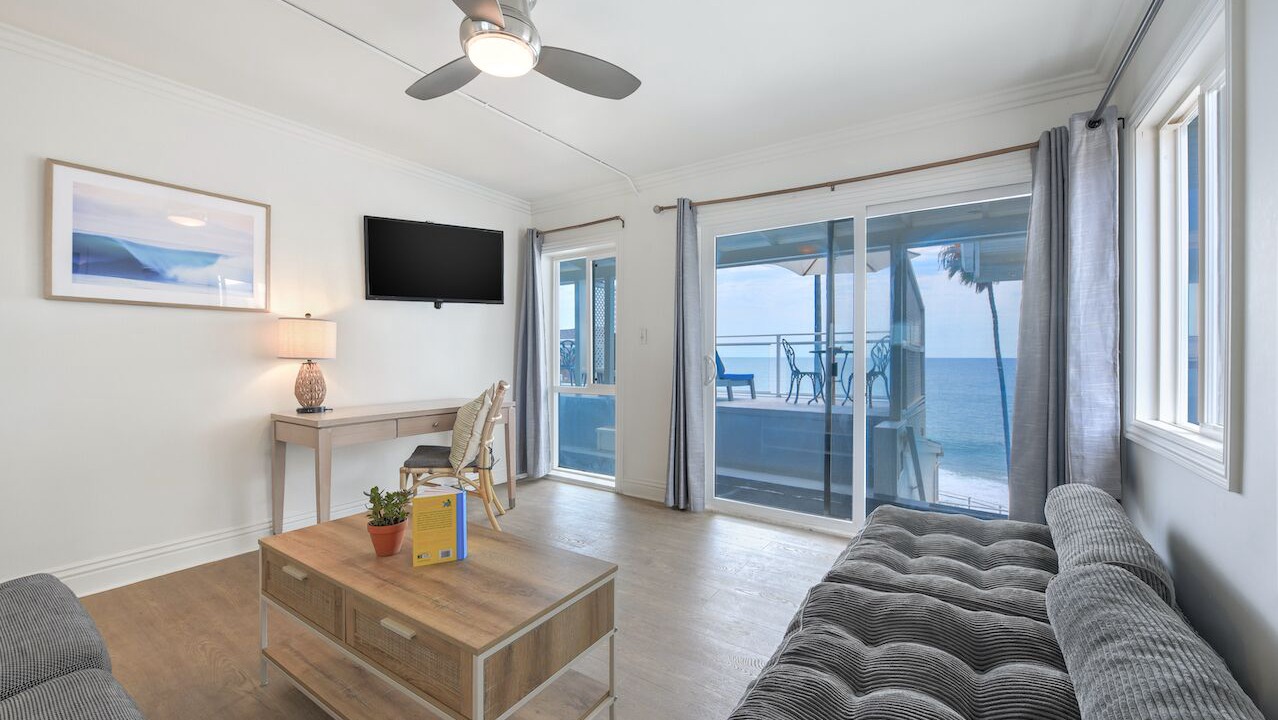 Photo of Bedroom in Laguna Beach