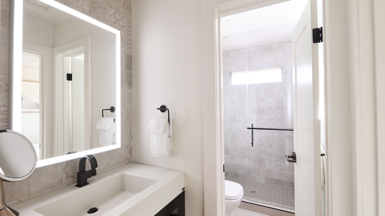 Photo of Bathroom in Laguna Beach